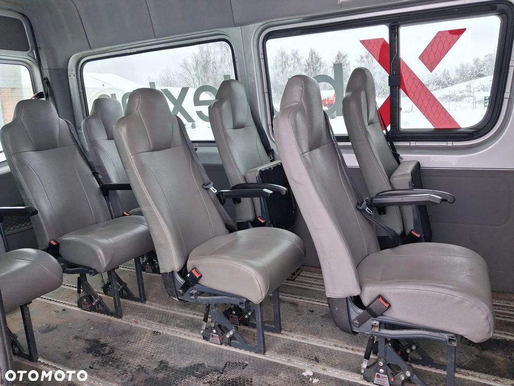 Volkswagen Crafter - 14