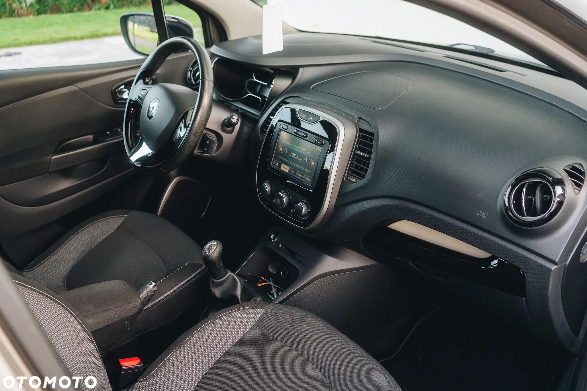 Renault Captur 1.5 dCi Energy Zen - 13