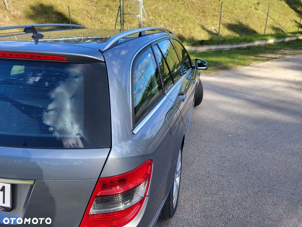 Mercedes-Benz Klasa C 180 Kompressor BlueEFFICIENCY Avantgarde - 20
