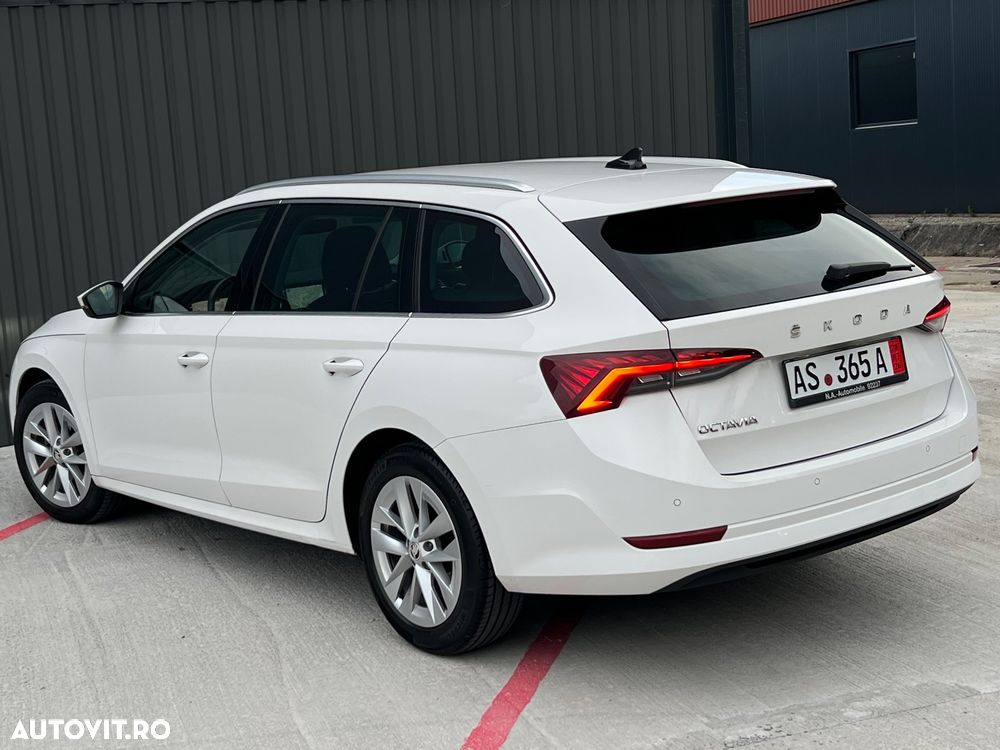 SKODA Octavia 2023 — imagine 3