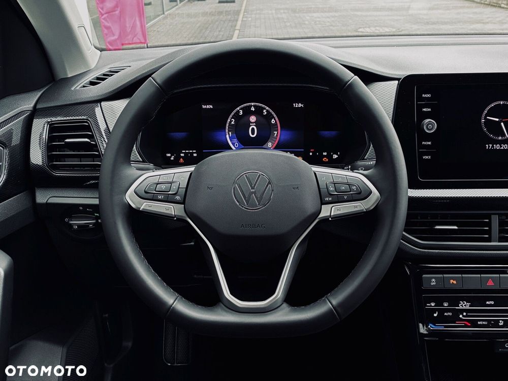 Volkswagen T-Cross - 13