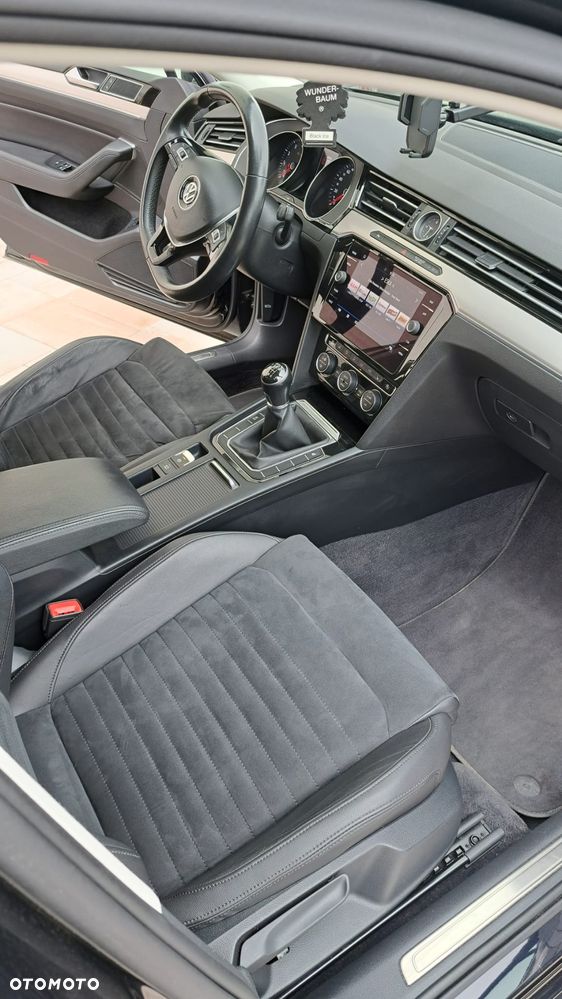Volkswagen Passat 1.5 TSI OPF Highline - 10