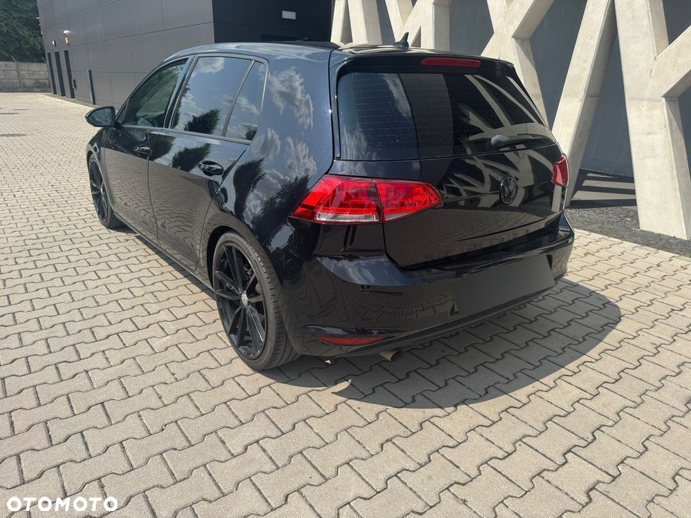 Volkswagen Golf VII 1.6 TDI BMT Comfortline - 10