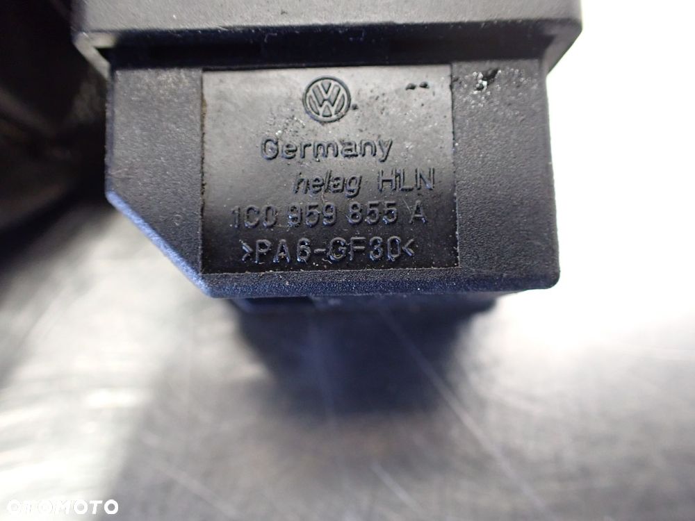 PANEL STEROWANIA SZYBY PASAŻERA VOLKSWAGEN NEW BEETLE 2.0 1C0959527A   1C0959855A - 3