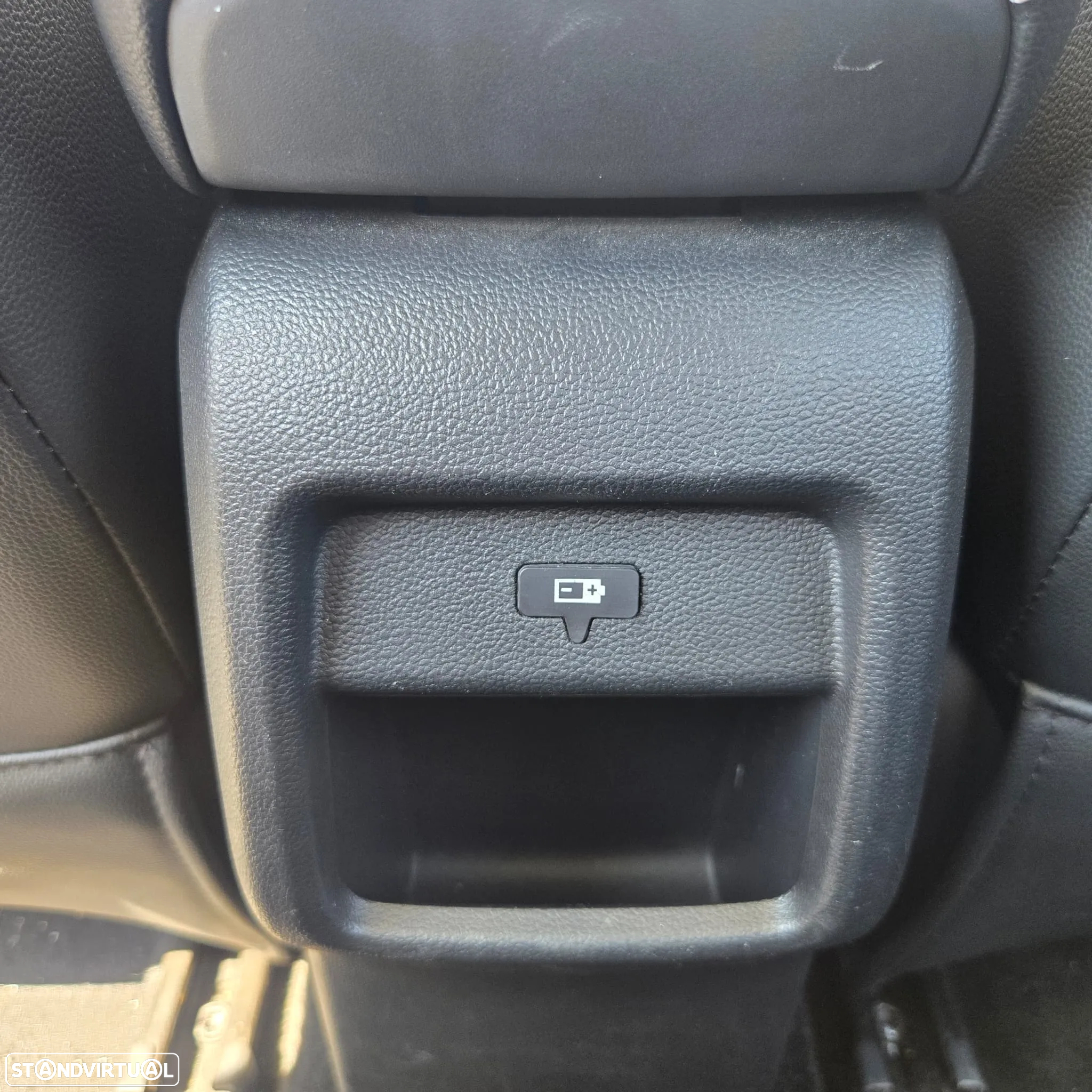 MG ZS EV 44.5 kWh Luxury - 29