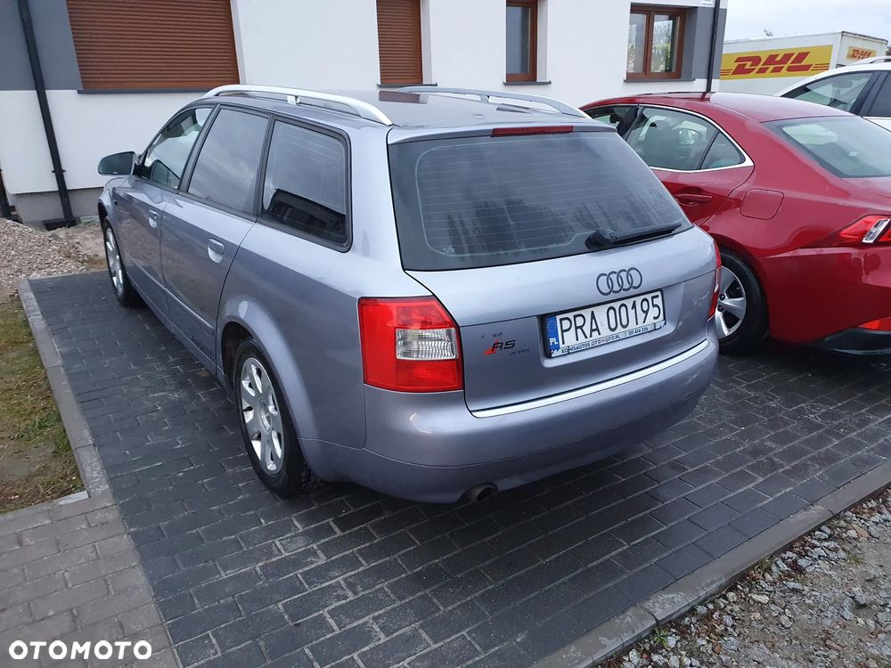 Audi A4 Avant - 2