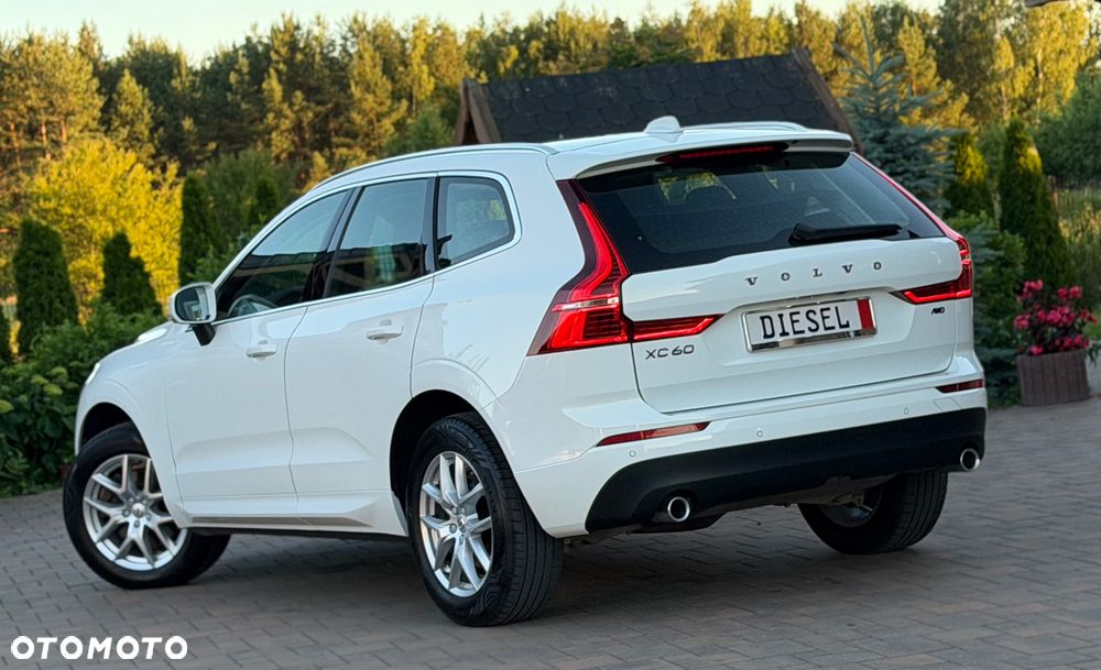 Volvo XC 60 B5 D AWD Geartronic Momentum Pro - 7