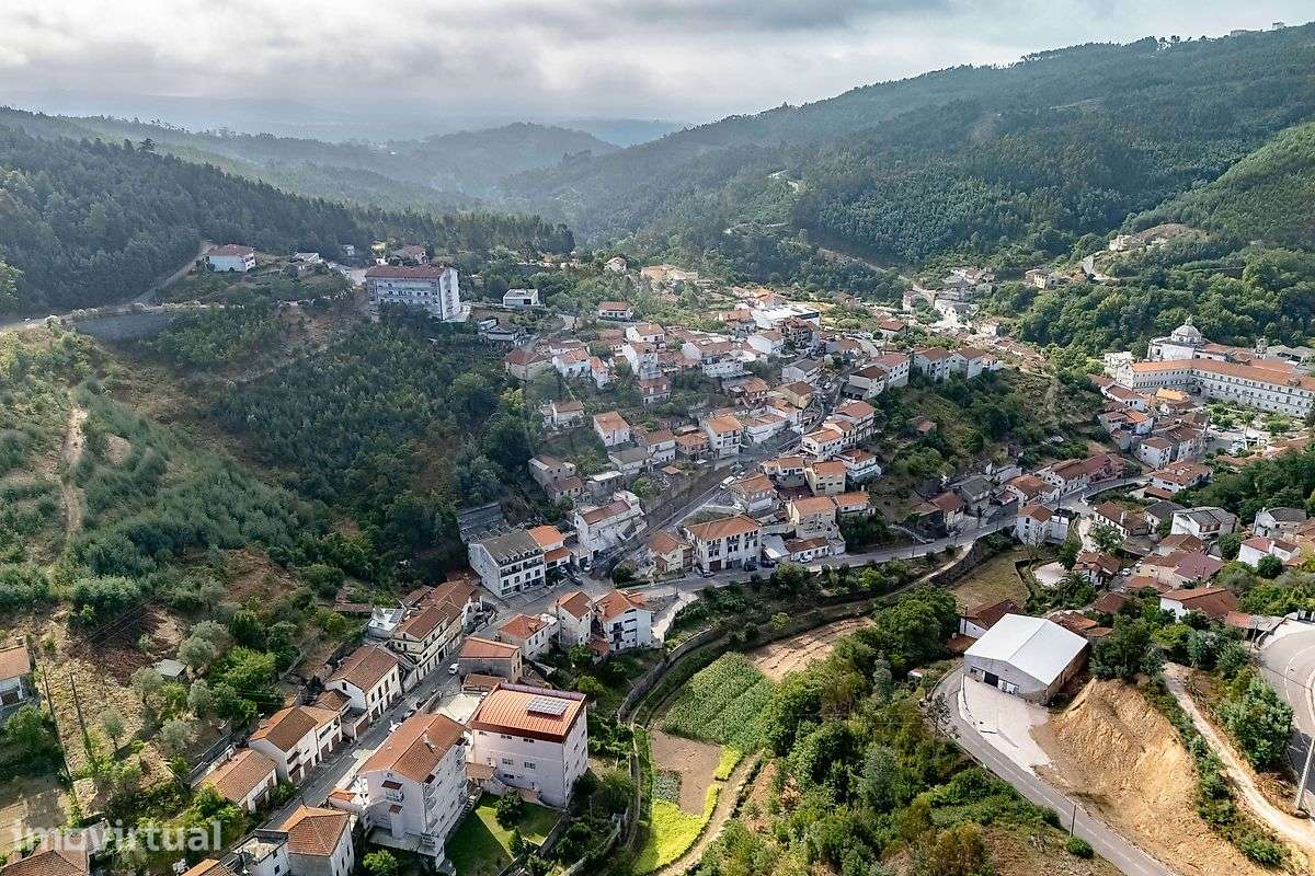 Moradia T2 para venda - Grande imagem: 2/38