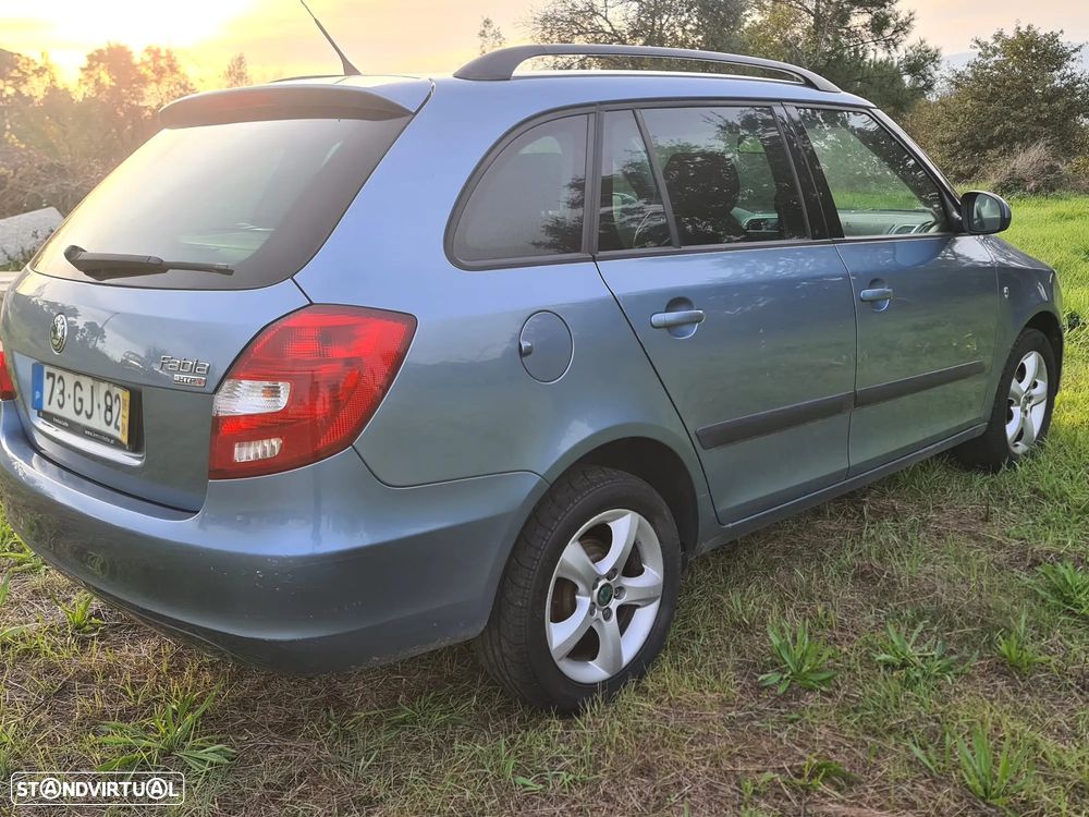 Opel Astra GTC 1.3 CDTI - 2