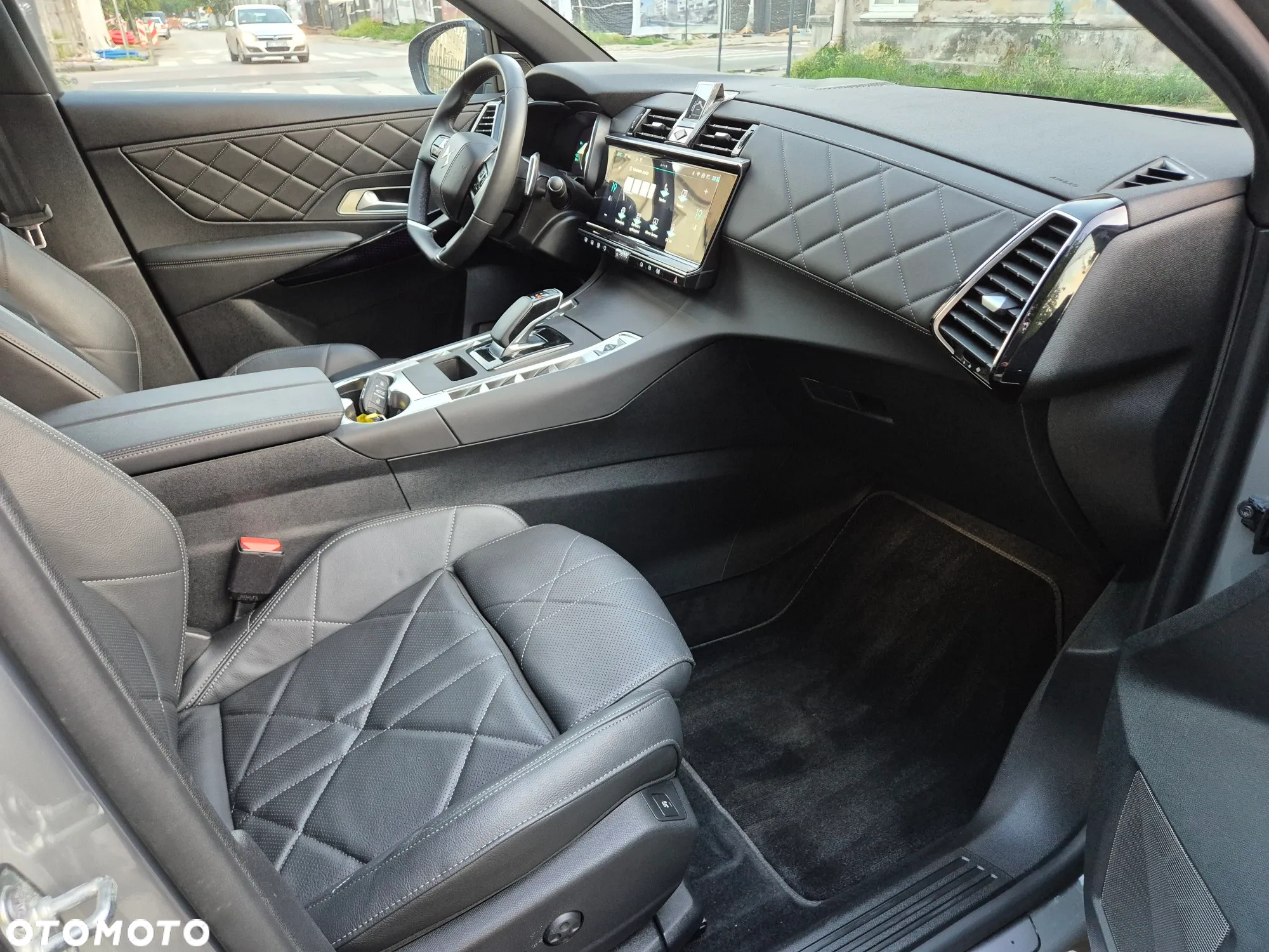 DS Automobiles DS 7 Crossback 1.6 E-Tense 4x4 Esprit de Voyage - 12