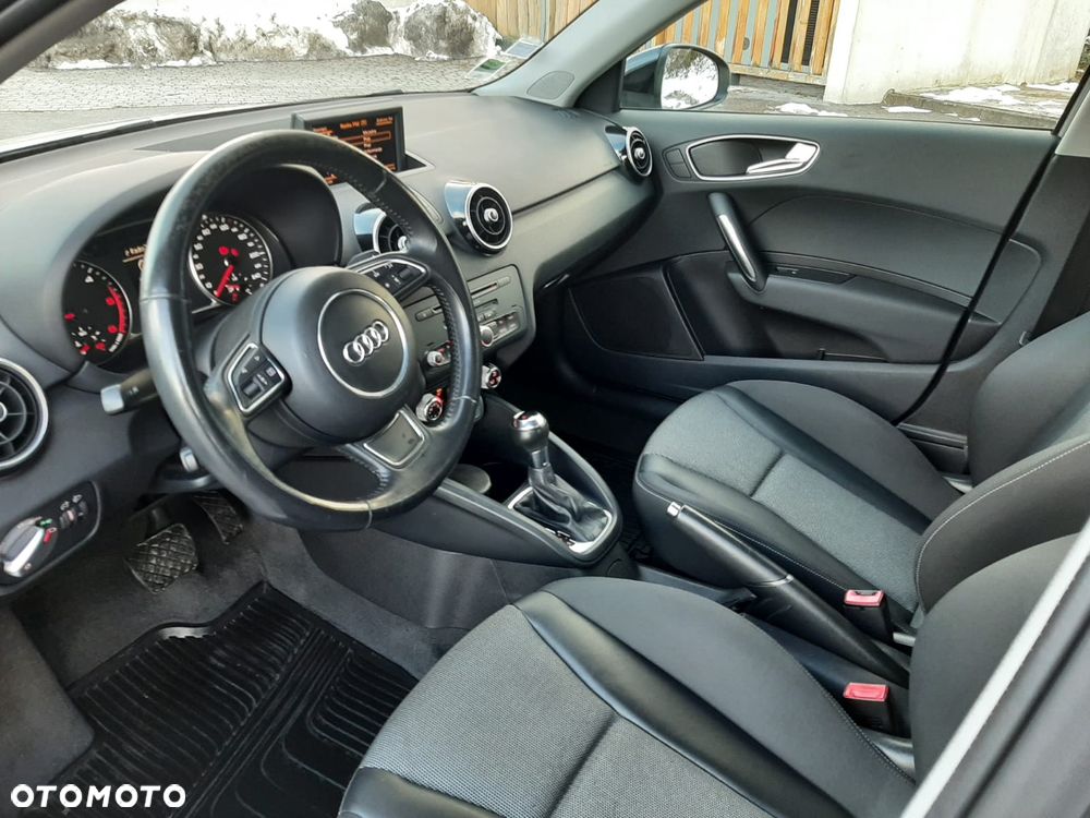 Audi A1 Sportback 1.6 TDI S tronic Ambition - 23