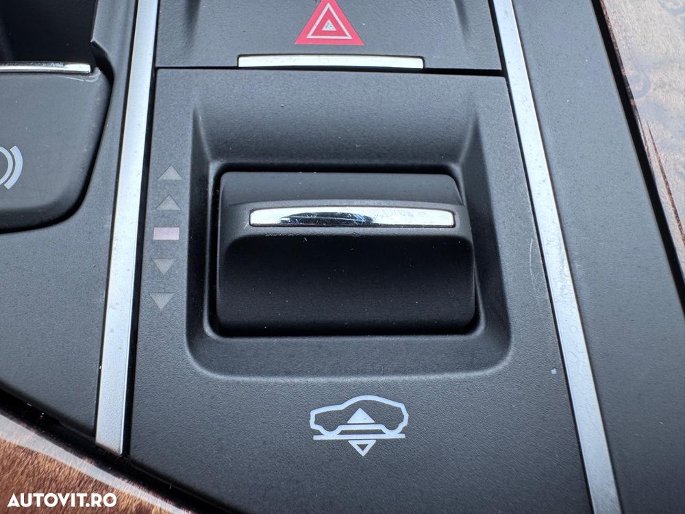 Maserati Levante S - 29