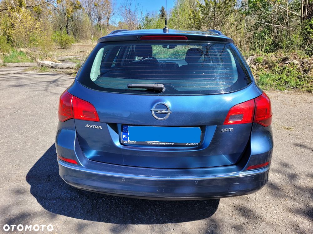 Opel Astra - 12