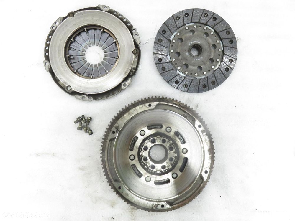 KOŁO DWUMASOWE TOYOTA RAV 4 II 2.0 D-4D 323063410 415021510 - 1