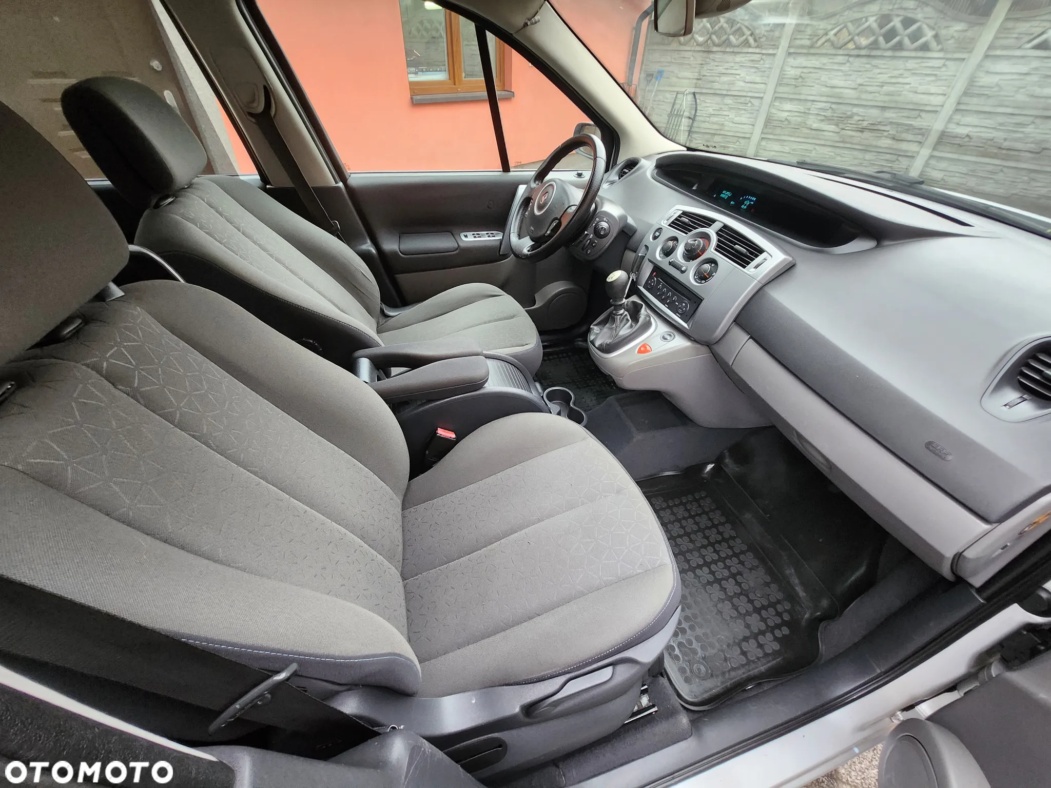 Renault Grand Scenic - 5
