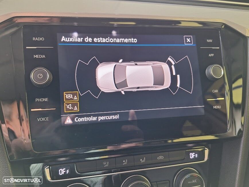 VW Passat 1.6 TDI Confortline DSG - 18