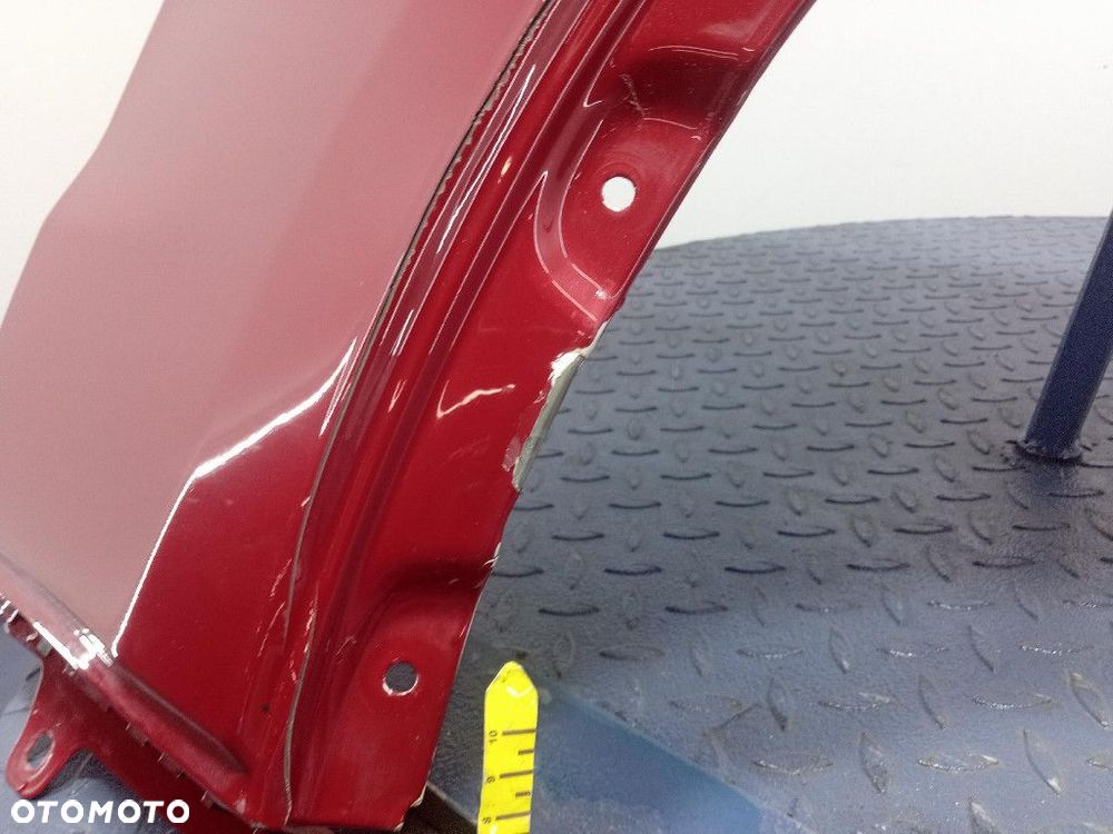 MASERATI LEVANTE BŁOTNIK PRZÓD PRAWY PRZEDNI - 9