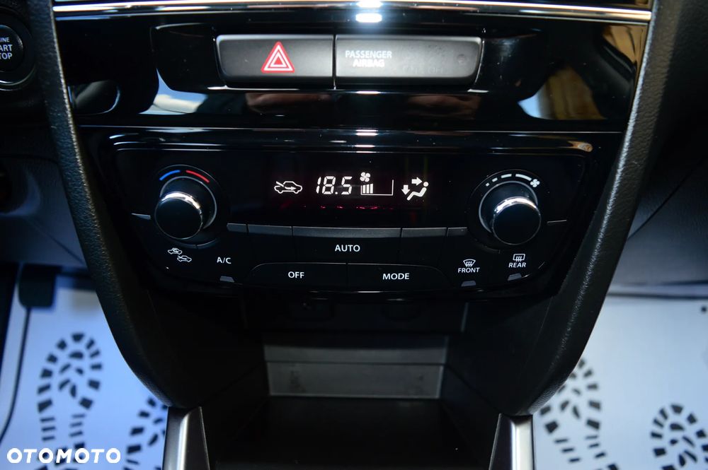 Suzuki Vitara 1.4 Boosterjet Hybrid Allgrip Comfort+ "SHINKAI" - 24