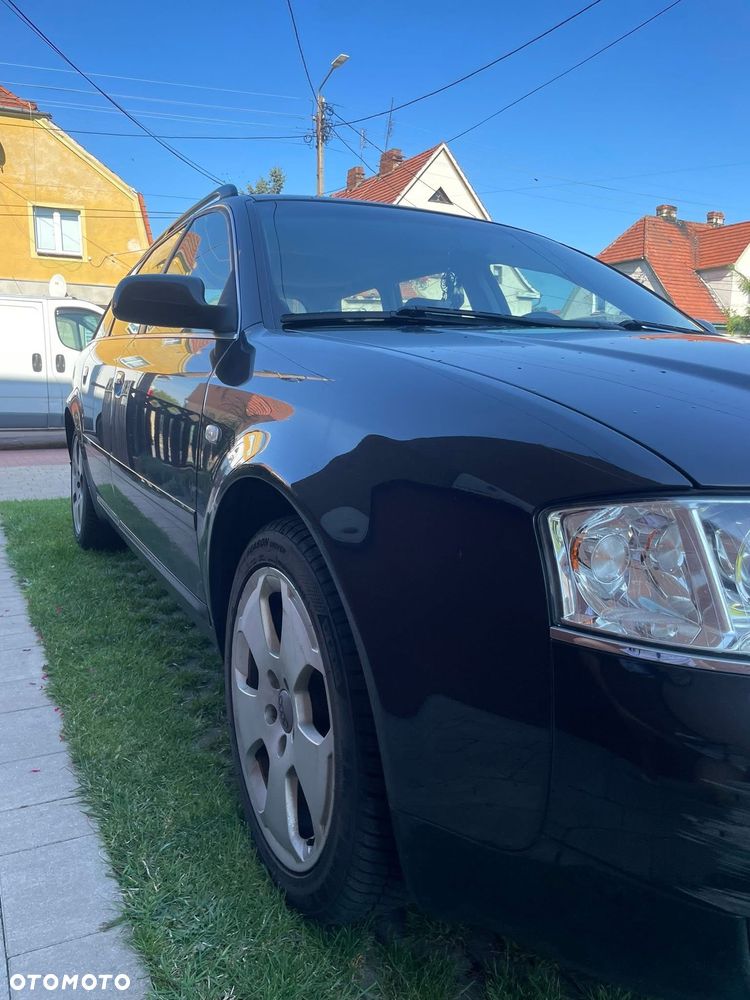 Audi A6 Avant - 4