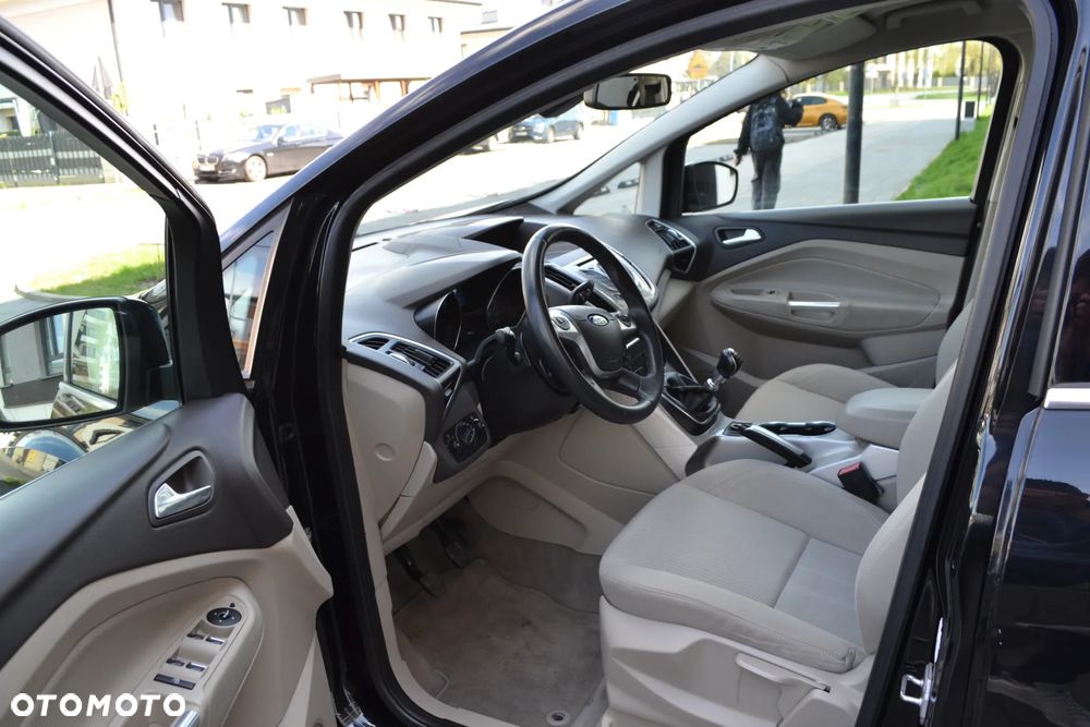 Ford Grand C-MAX 1.6 EcoBoost Start-Stop-System Titanium - 18