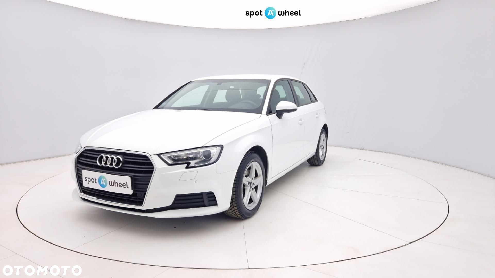 Audi A3 1.5 TFSI S tronic - 1