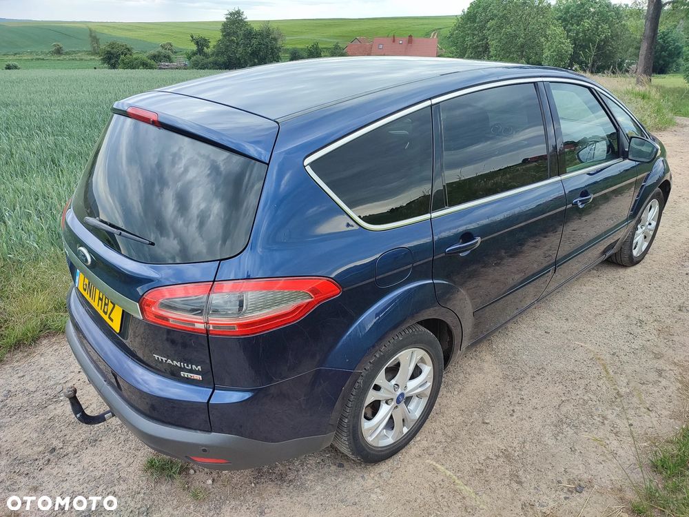 Ford S-Max - 19