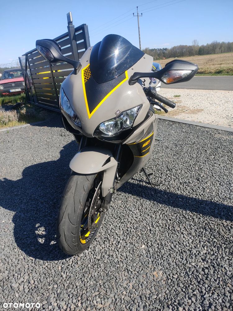 Honda CBR - 6