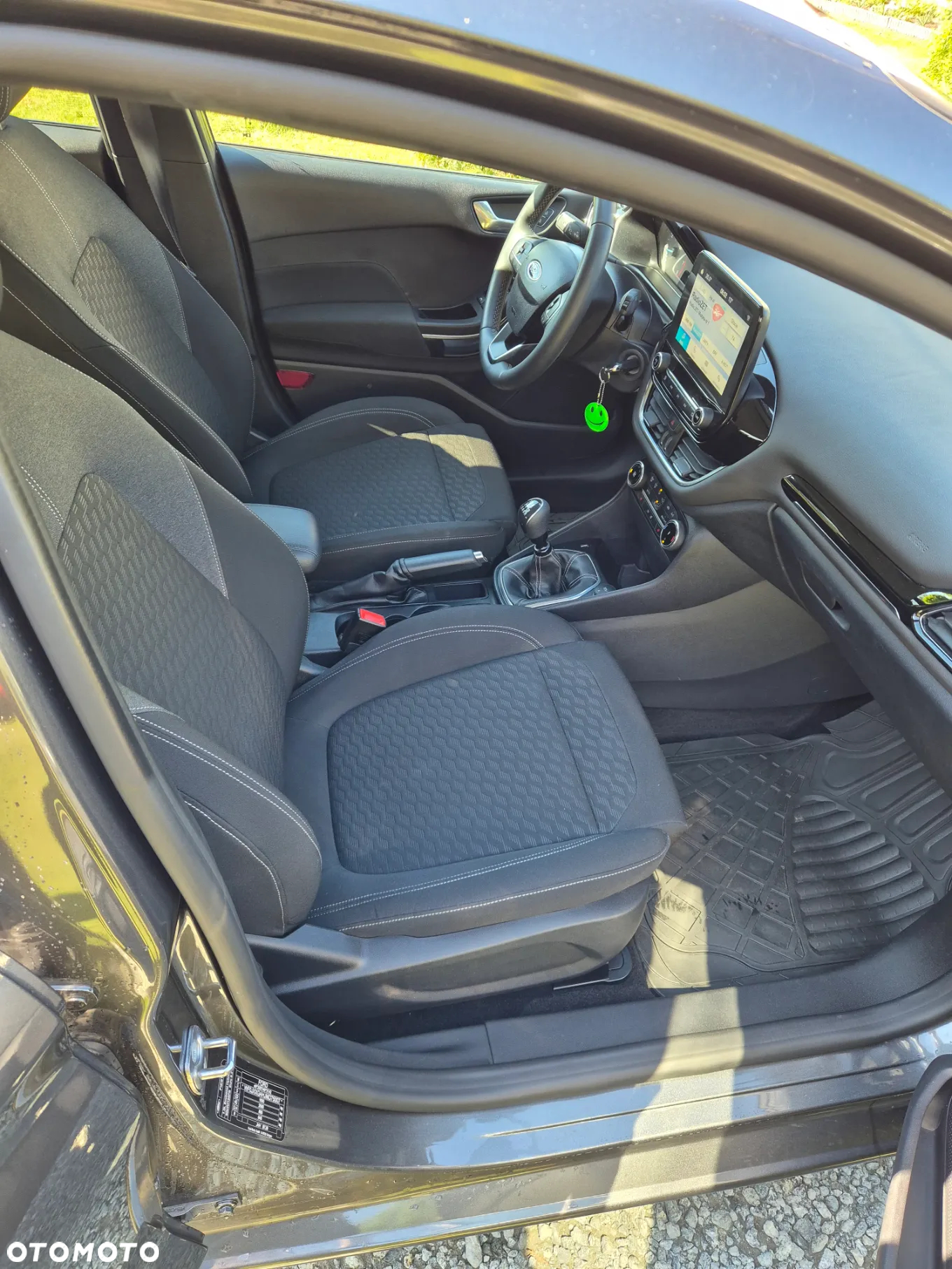 Ford Fiesta 1.0 EcoBoost Hybrid S&S TITANIUM - 13
