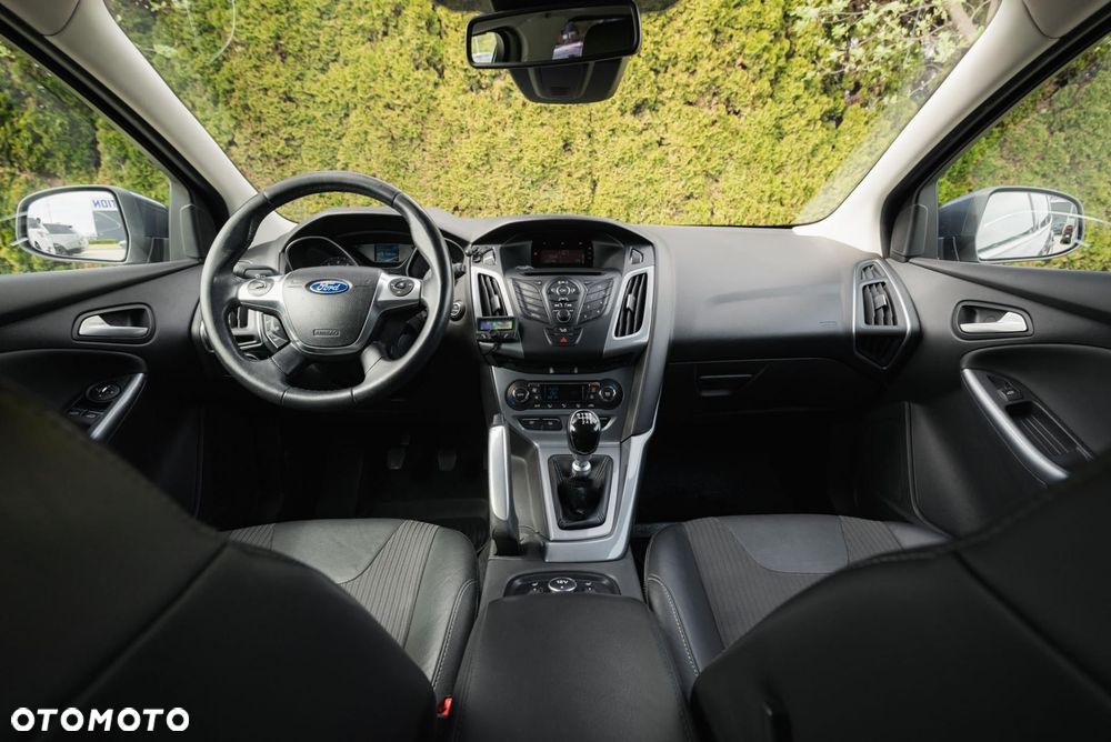 Ford Focus 1.6 EcoBoost Titanium - 10