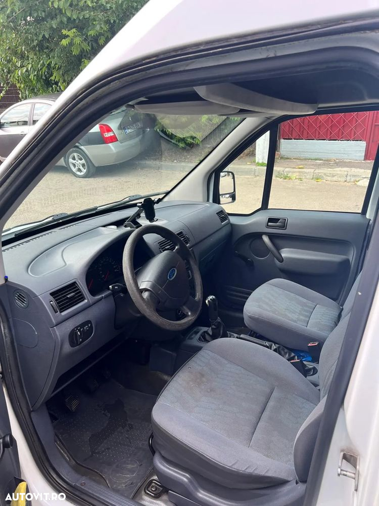 Ford Transit Connect - 10