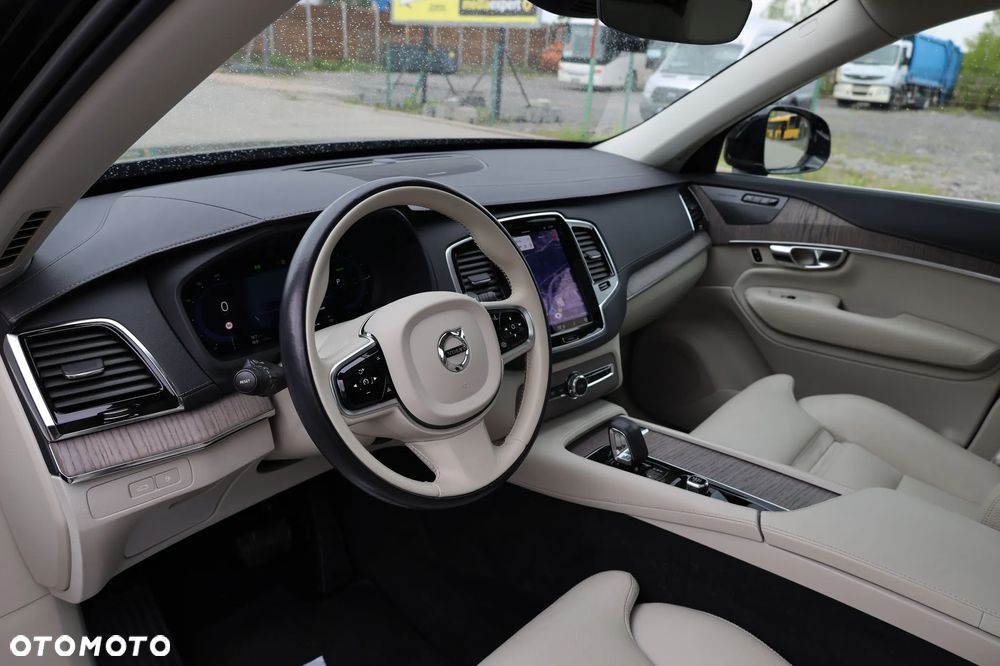 Volvo XC 90 T8 AWD Plus Bright - 25