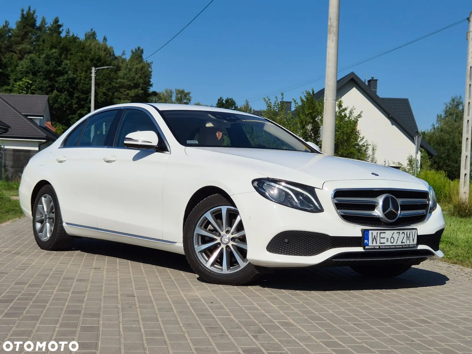 Mercedes-Benz Klasa E 220 d Business Edition 9G-TRONIC - 26