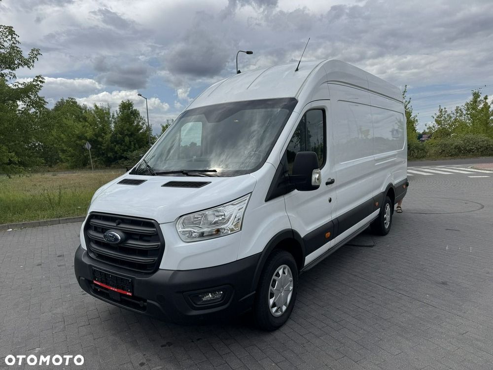 Ford Transit - 1