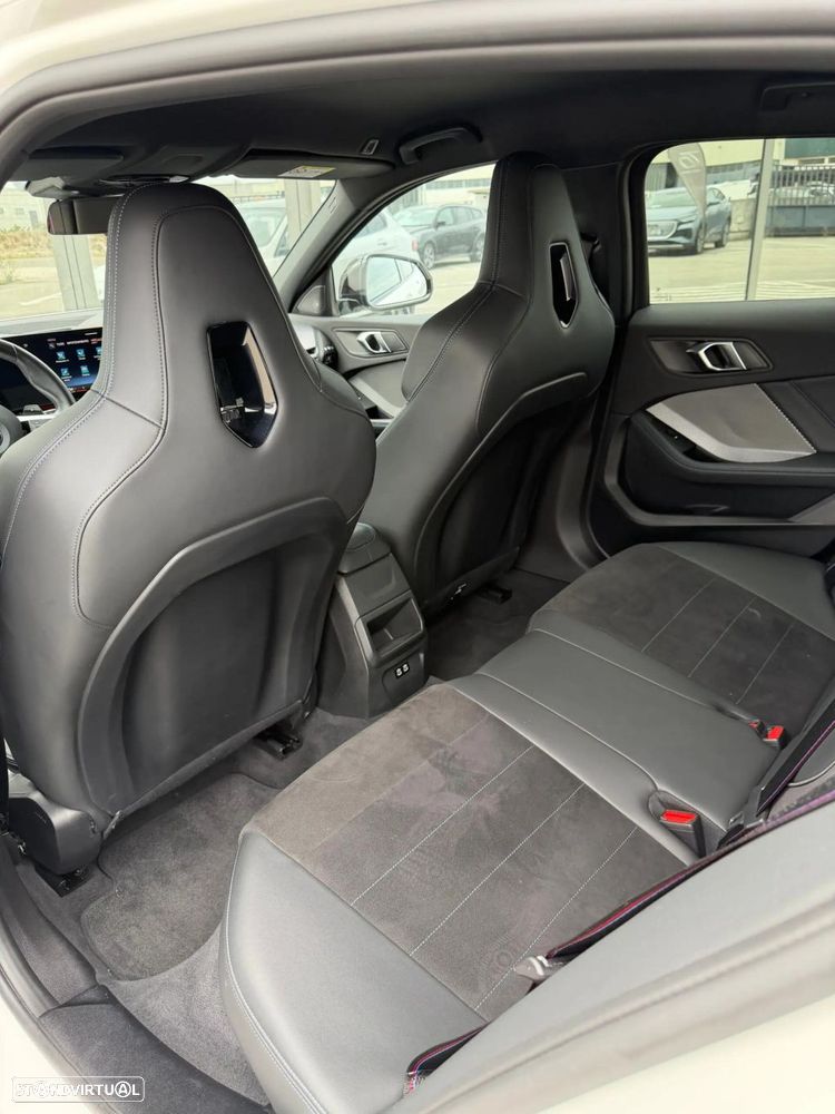 BMW 120 d Pack Desportivo M Pro - 23