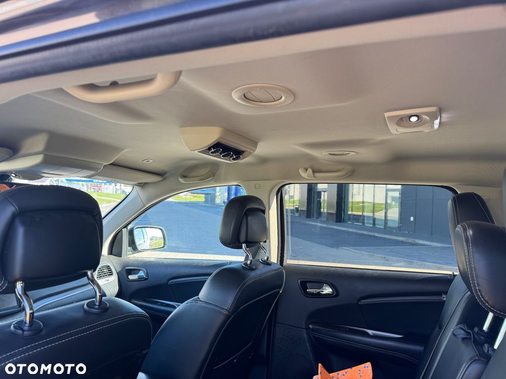 Dodge Journey - 11
