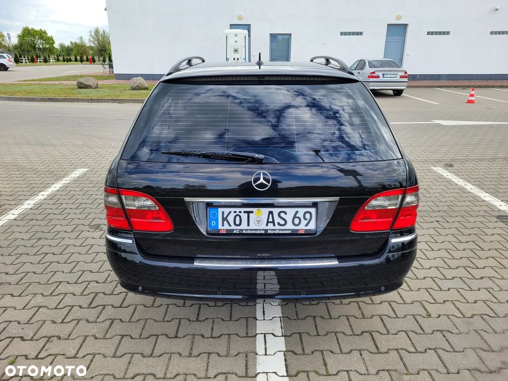 Mercedes-Benz Klasa E 320 CDI 7G-TRONIC Avantgarde BusinessEDITION - 8
