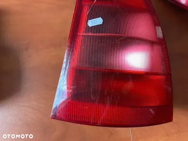 LAMPA LEWA TYŁ CITROEN C3 I - 2