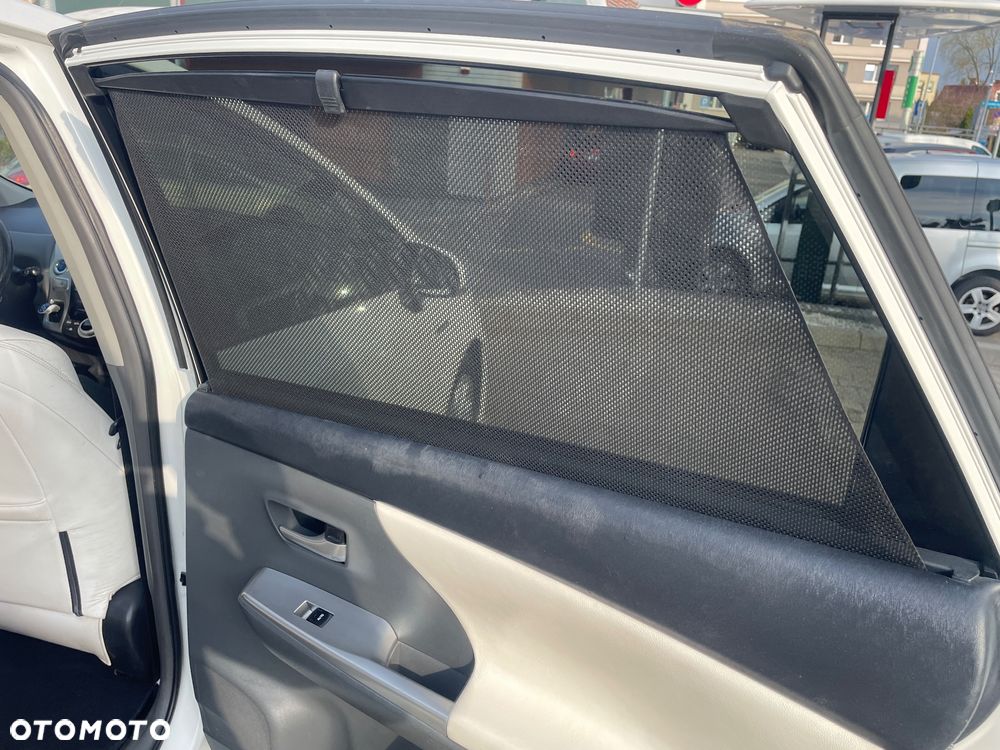 Toyota Prius+ (Hybrid) Executive - 7