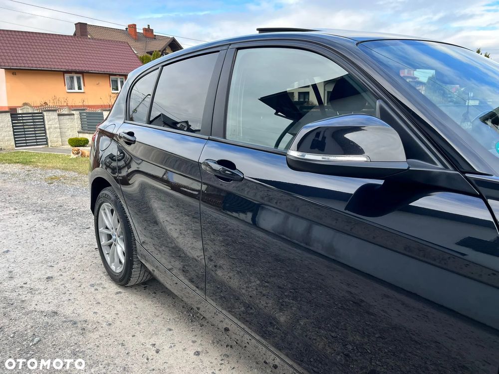 BMW Seria 1 118i - 32