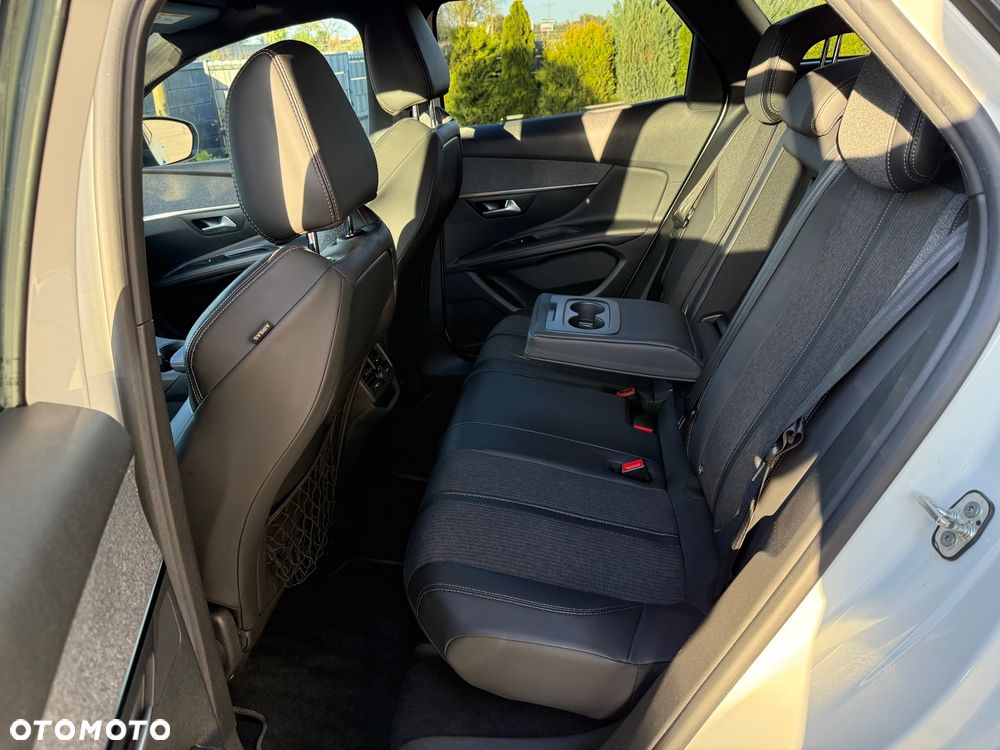 Peugeot 3008 - 15