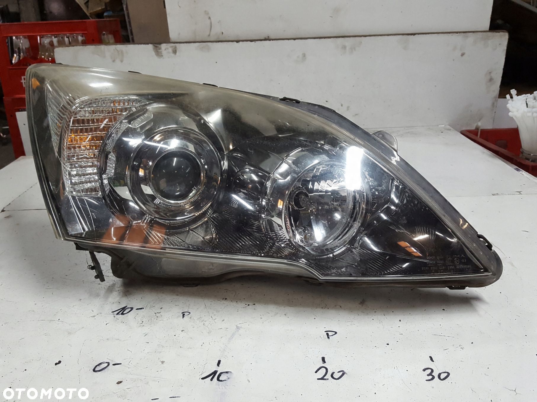 HONDA CRV CR-V III LIFT 09-12r LAMPA PRAWA PRZÓD ANGLIK - 1