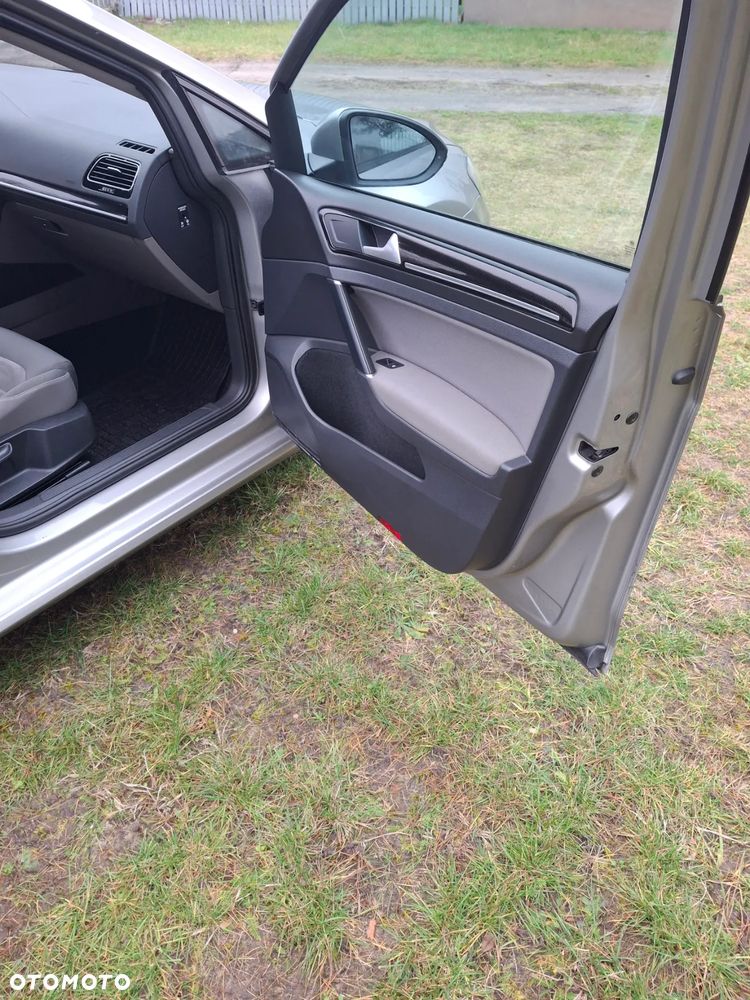 Volkswagen Golf 2.0 TDI 4Motion (BlueMotion Tech) Highline - 15