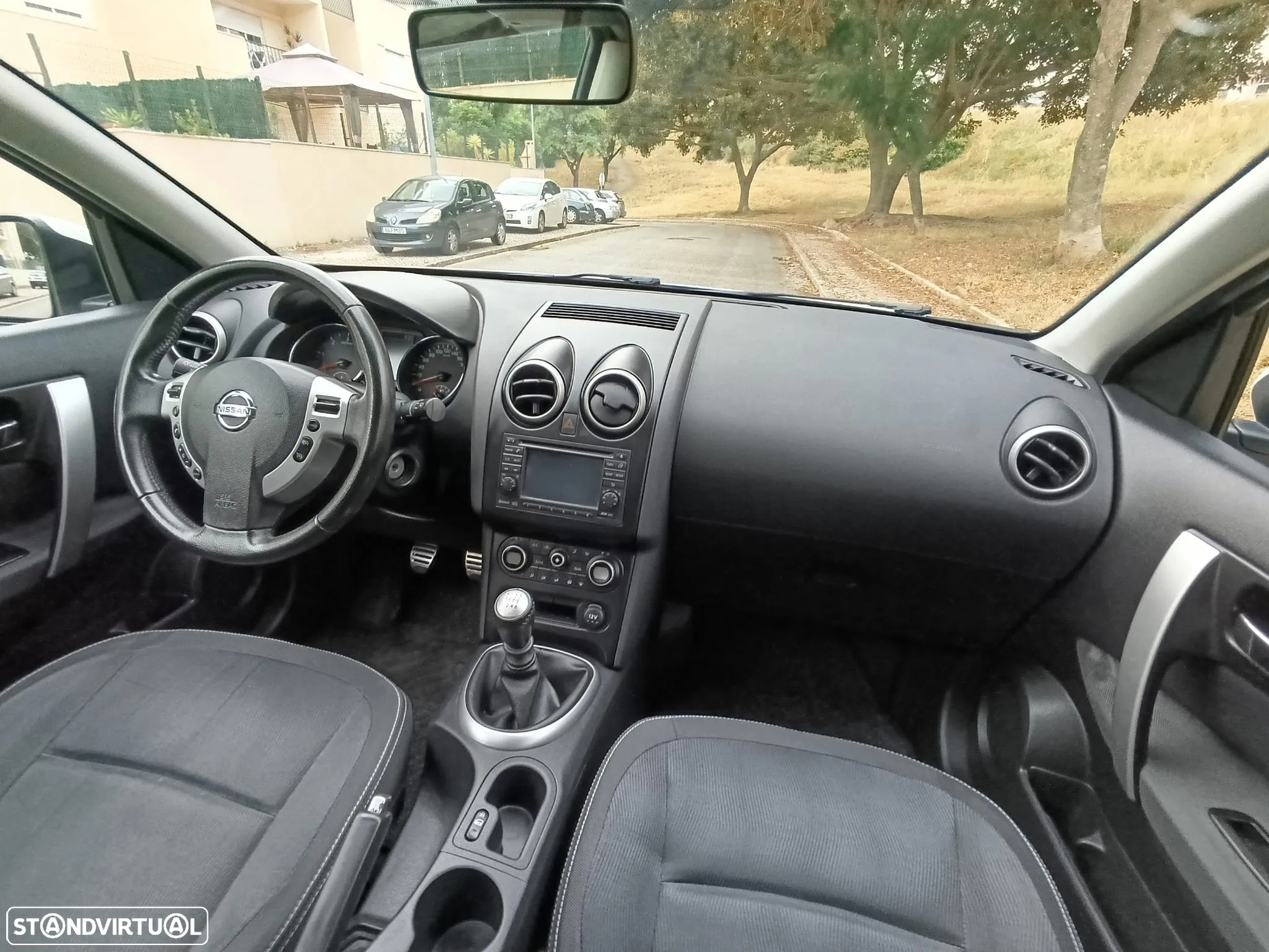 Nissan Qashqai 1.5 dCi Tekna Sport 17 129g - 24