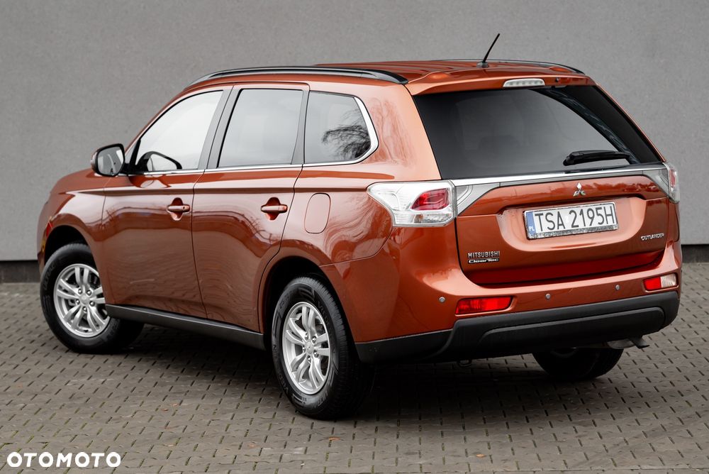 Mitsubishi Outlander 2.0 2WD Spirit - 13