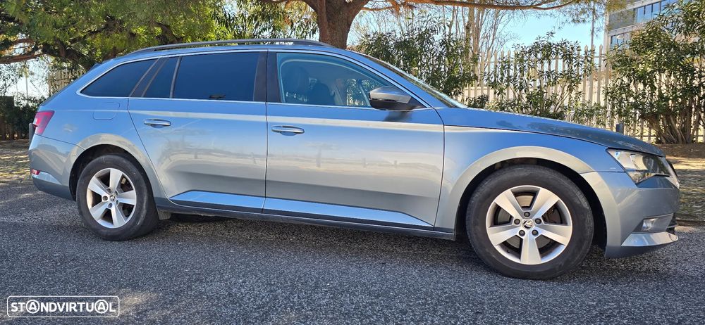 Skoda Superb Break 1.6 TDI Ambition Greenline - 7