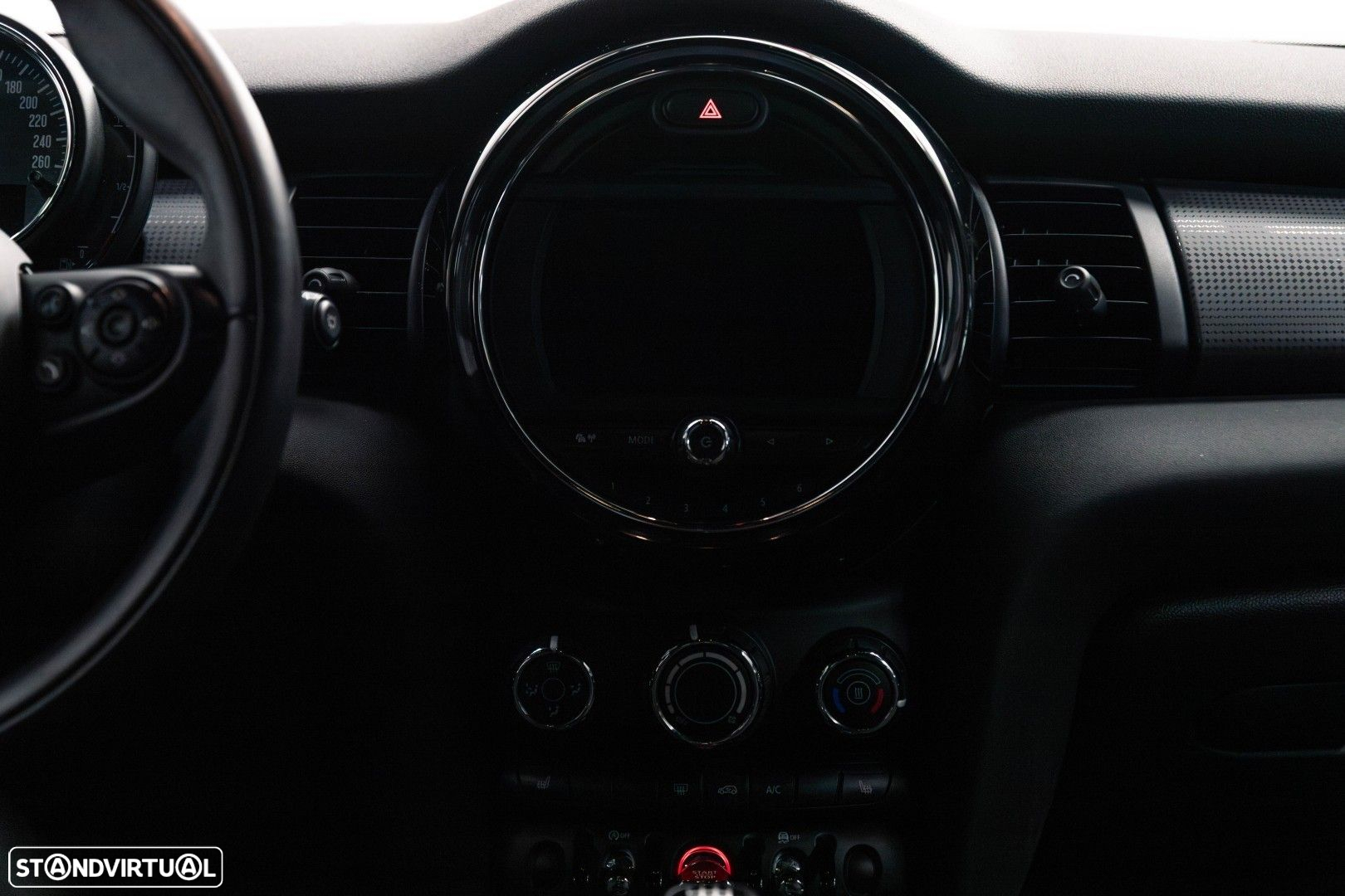 MINI 5 Portas Cooper D - 17