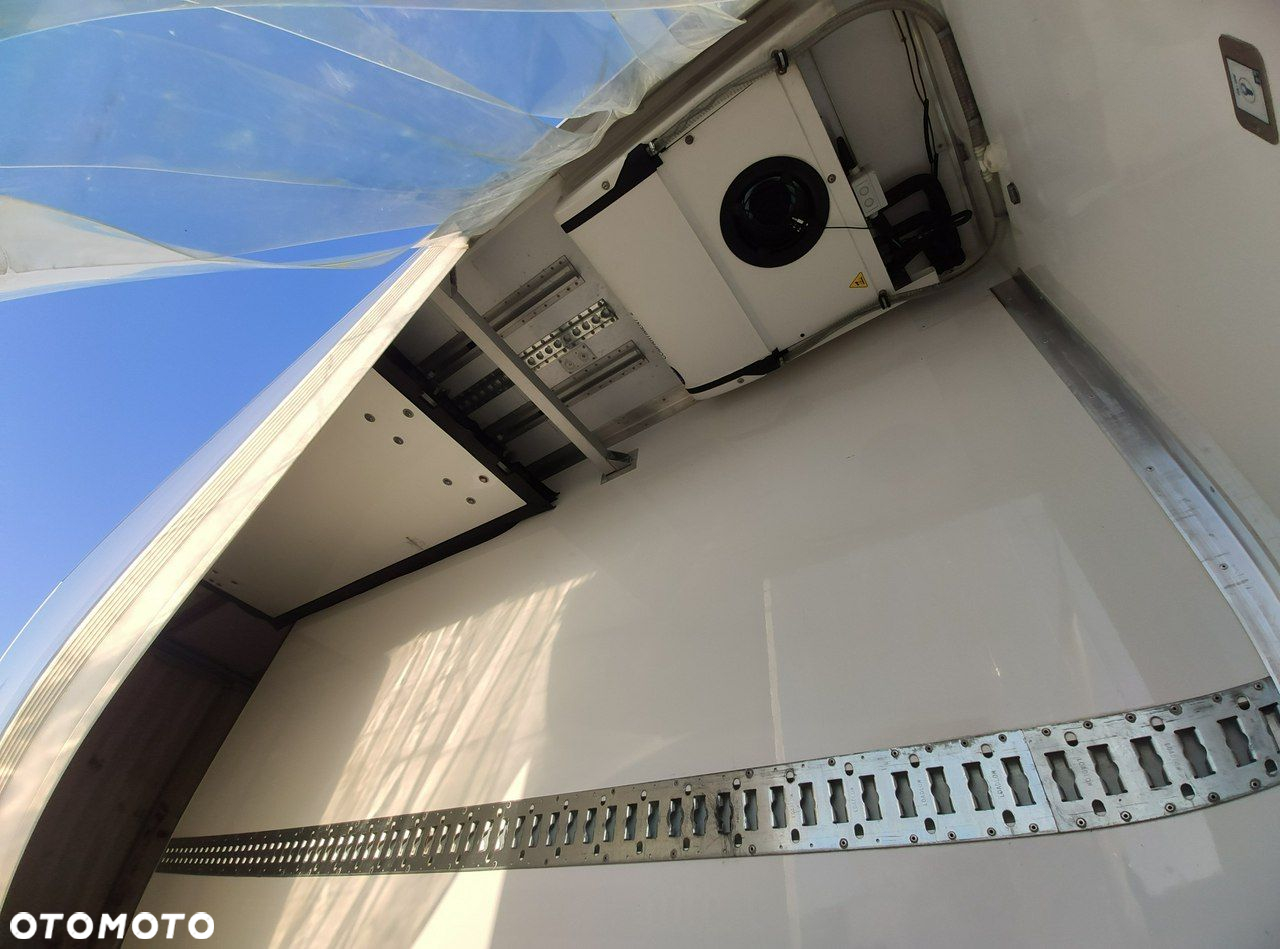 Iveco Daily 70C17 Mroźnia Ściana Grodziowa Multitemperatura - 28