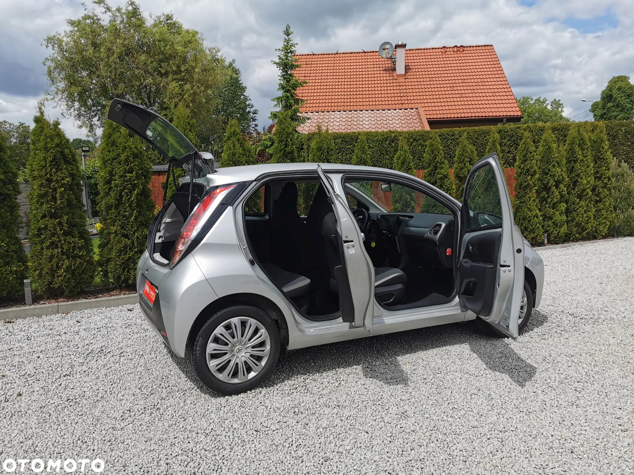 Toyota Aygo x-play - 10