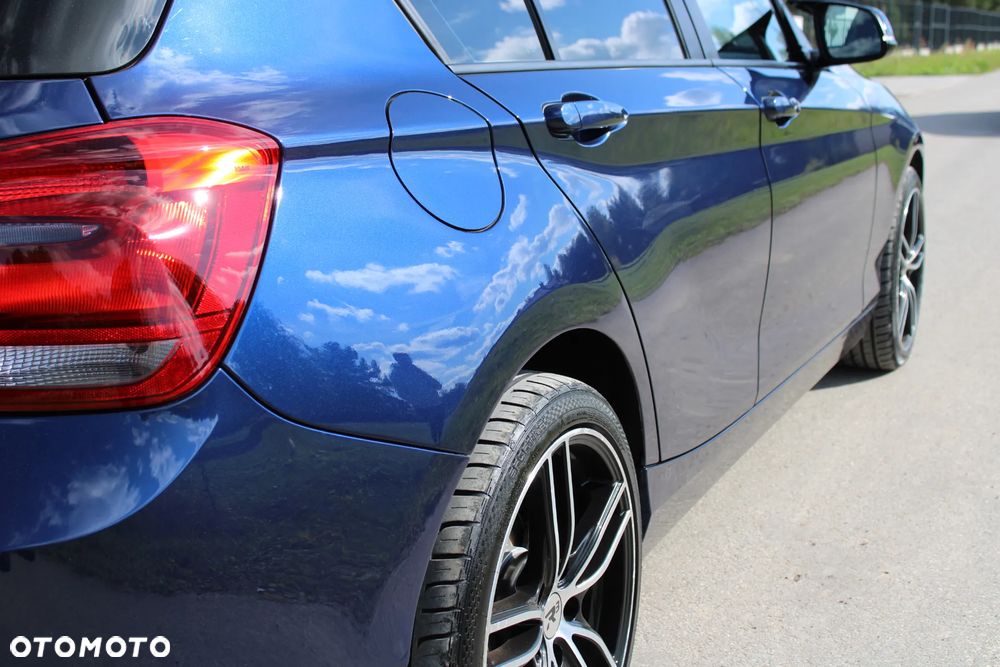 BMW Seria 1 120d Sport Line - 13