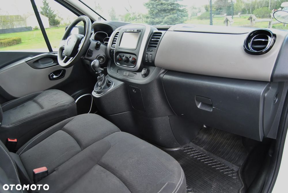 Renault Trafic - 6